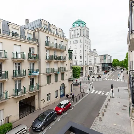 Disneyland Paris Station 2min Chessy (Seine-et-Marne)